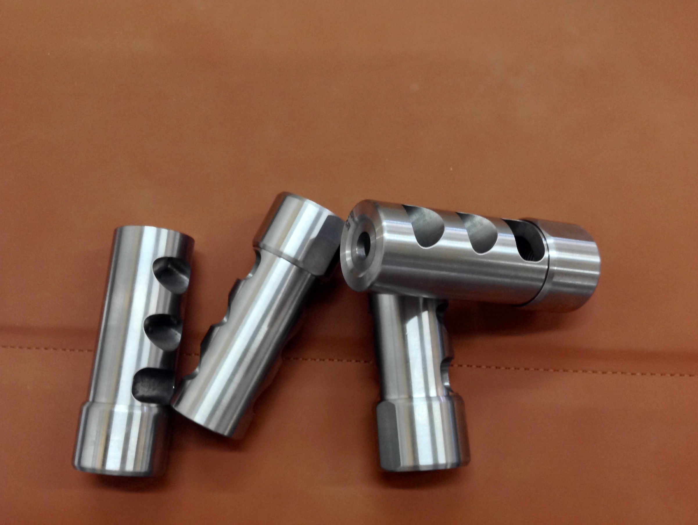 straightjacketarmory.com